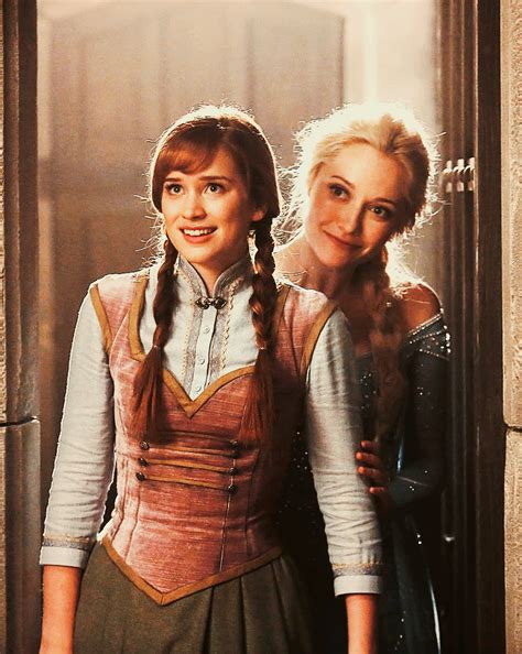 elsa en anna frozen|ouat anna and elsa photo.